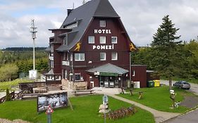 Hotel Pomezí